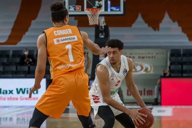 家队提供了 家队提供了